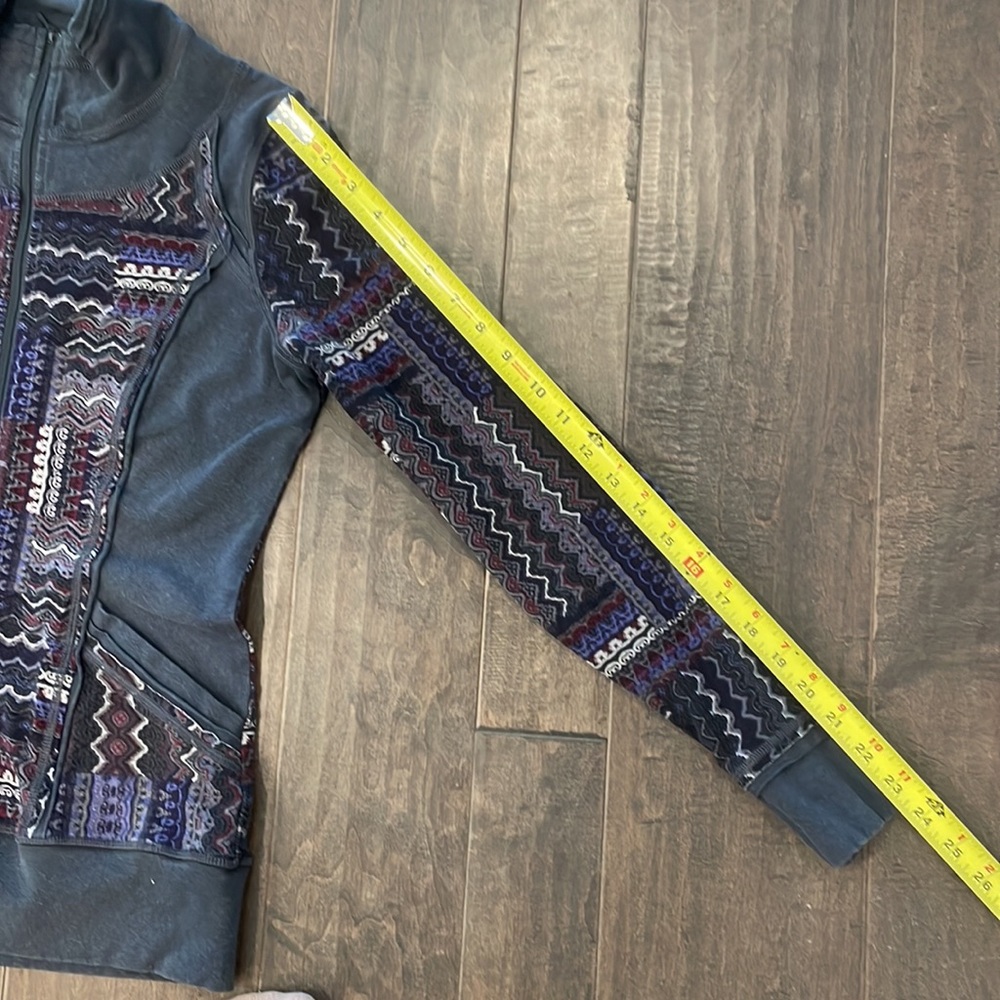 Prana Gray Patterned Zip Front Sweatshirt, Size S… - image 6